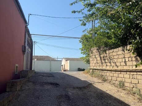 Hövsanda 4 otaqlı həyət evi satılır, 130 m², 139 500 AZN, şəkil 2 / 12