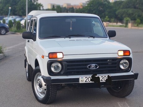LADA (VAZ) Niva, 2013 il LADA (VAZ) Niva, 2013 il