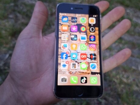 Apple iPhone 8 Space Gray 64GB