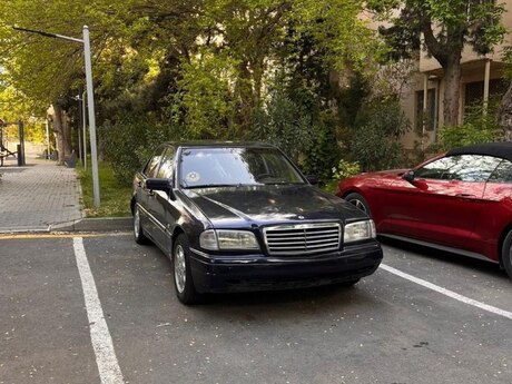 Mercedes C 180, 1995 il