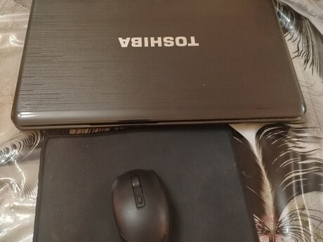 Toshiba noutbuku