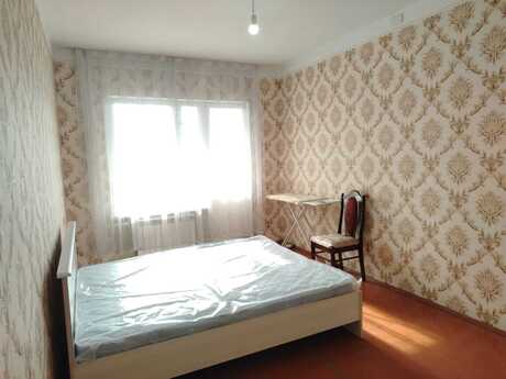 3-otaqlı mənzil kirayə verilir, 8-ci mkr., 100 m²