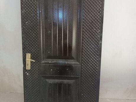 Dəmir giriş qapı