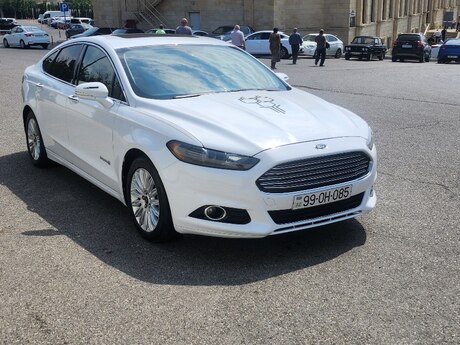 Ford Fusion, 2012 il