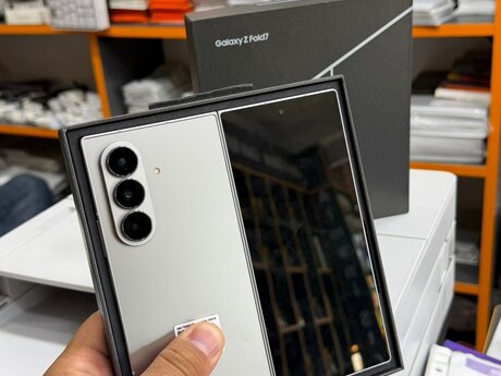Samsung Galaxy Z Fold 7 Silver Shadow 256GB/12GB