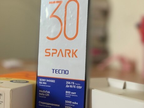 Tecno Spark 30 Astral Ice 256GB/8GB
