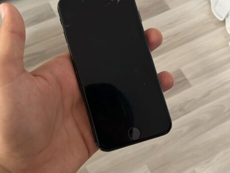 Apple iPhone 7 Black 32GB