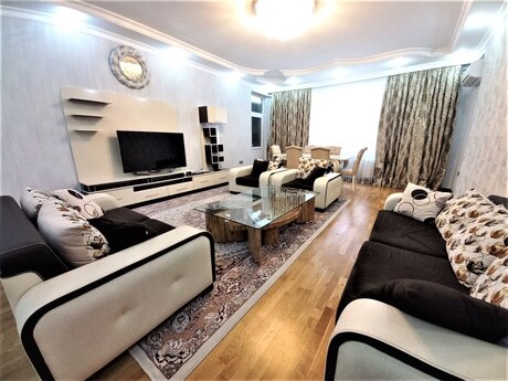 3-otaqlı yeni tikili kirayə verilir, Süleyman Vəzirov küç., 140 m²