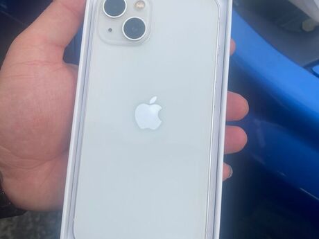 Apple iPhone 13 Starlight 128GB/4GB