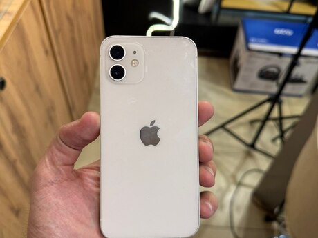 Apple iPhone 12 White 64GB/4GB