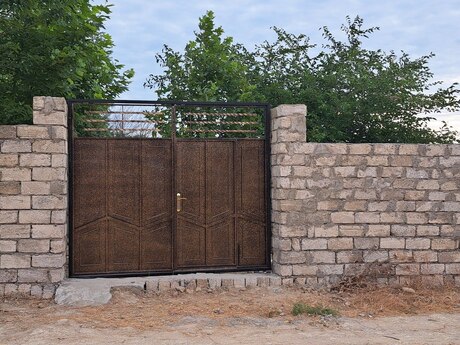 Həyət evi, Ramana qəs.
