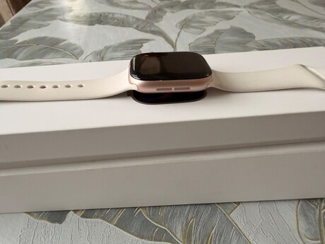 Apple Watch Series 11 42mm 