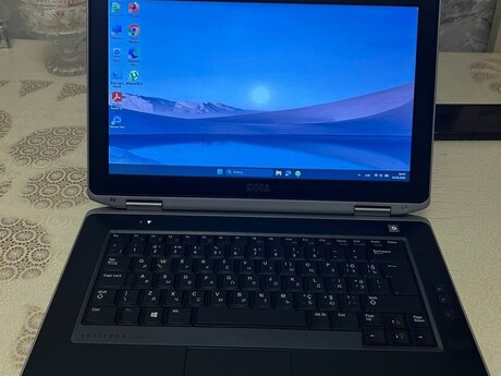 Dell noutbuku