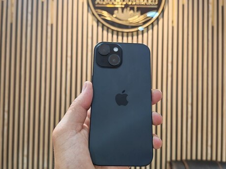 Apple iPhone 15 Black 128GB/6GB