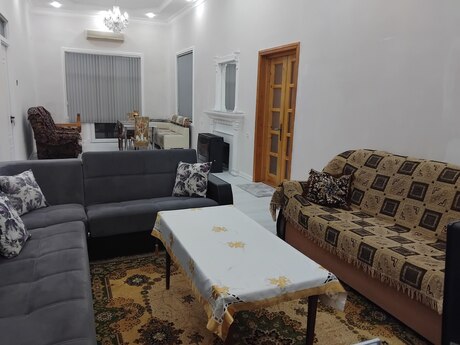 Həyət evi kirayə verilir, Gəncə ş.