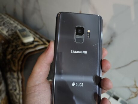 Samsung Galaxy S9 Titanium Gray 64GB/4GB