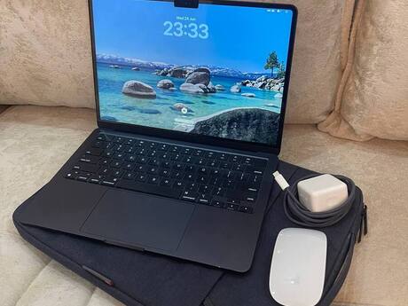 Apple MacBook Air M2