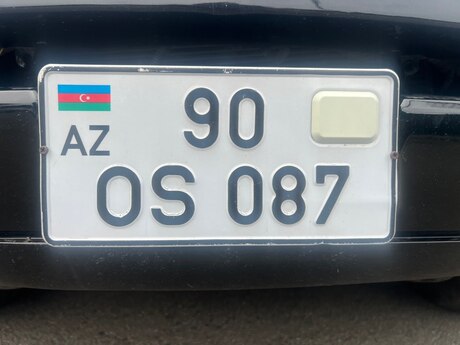 Avtomobil qeydiyyat nişanı - 90-OS-087