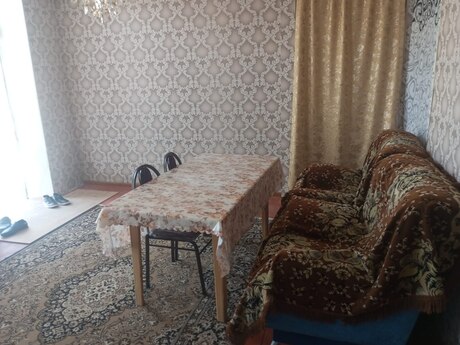 2-otaqlı mənzil kirayə verilir, Quba ş., 60 m²