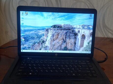 Noutbuk HP