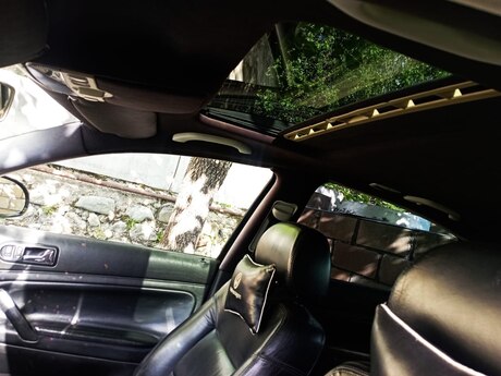 Volkswagen Passat, 2003 il