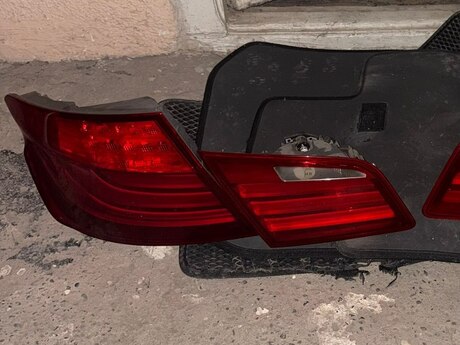 BMW F10 arxa stopu