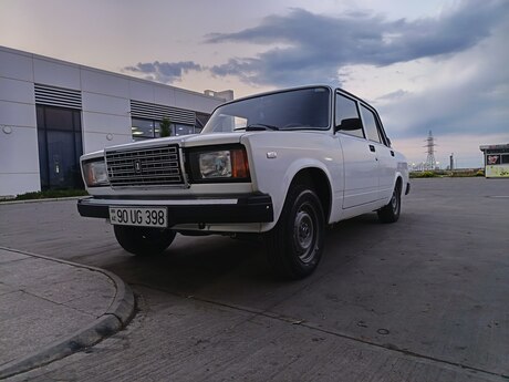 LADA (VAZ) 2107, 1990 il