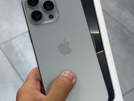 Apple iPhone 16 Pro Max Natural Titanium 256GB/8GB