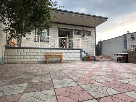 Həyət evi, Mehdiabad qəs.