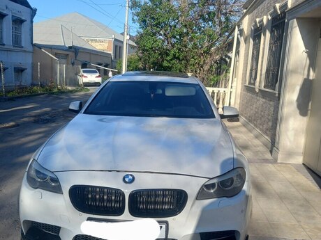 BMW 520, 2012 il