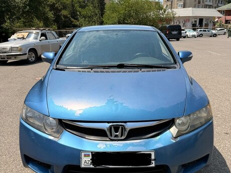 Honda Civic, 2010 il