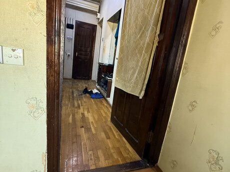 3-otaqlı mənzil kirayə verilir, Q.Qarayev m., 80 m²