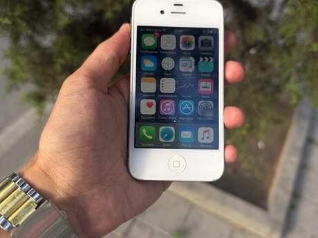 Apple iPhone 4S White 16GB
