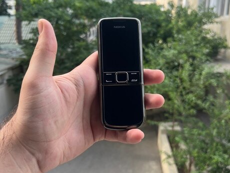 Nokia 8800 Black