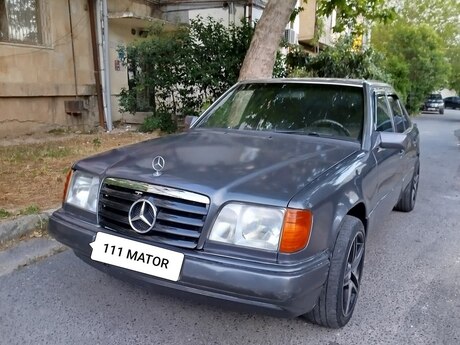 Mercedes E 200, 1995 il