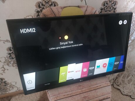 Televizor LG Smart 82SM