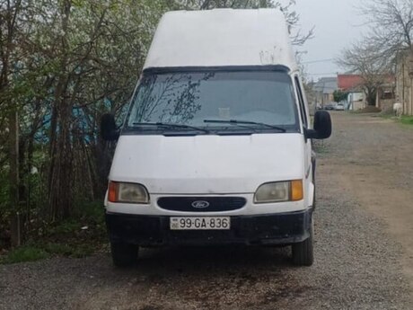 Ford Transit, 1999 il