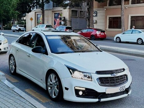 Chevrolet Cruze, 2015 il