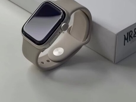 Apple Watch Series 8 Aluminum Cellular Starlight 45mm