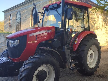 Traktor YTO, 2001 il