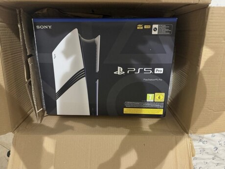 Sony PlayStation 5 Pro 2TB CFI-7000B01