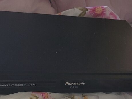 DVD-плеер Panasonic DVD-S33