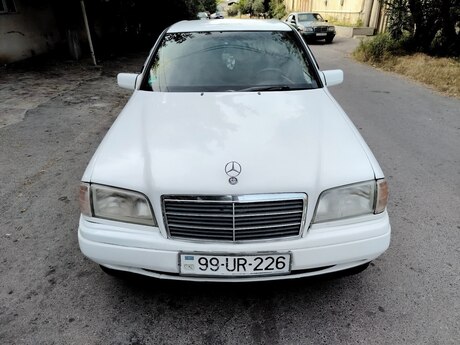 Mercedes C 180, 1995 il