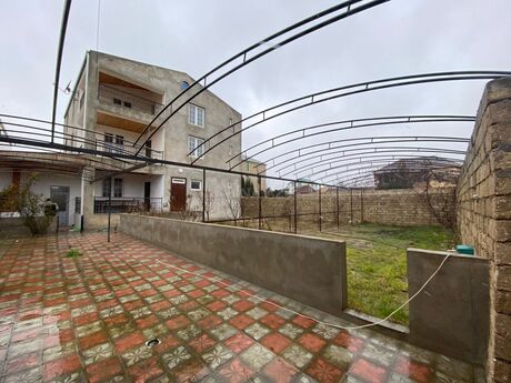 Həyət evi, 1-ci Türkan küç.