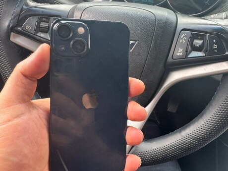 Apple iPhone 13 Midnight 128GB/4GB