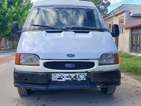 Ford Transit, 1991 il