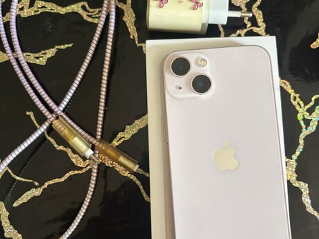Apple iPhone 13 Pink 128GB/4GB