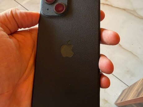 Apple iPhone 15 Black 128GB/6GB