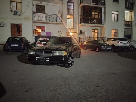 Mercedes C 180, 1996 il
