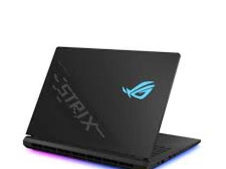 Noutbuk ASUS ROG Strix SCAR 18 (G835LR-XS96)